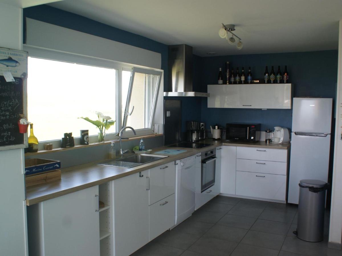 Wonderful Holiday Home In Audinghen With Garden Exteriör bild