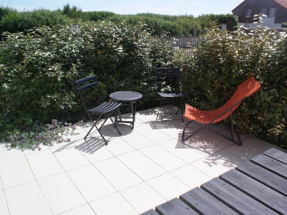 Wonderful Holiday Home In Audinghen With Garden Exteriör bild